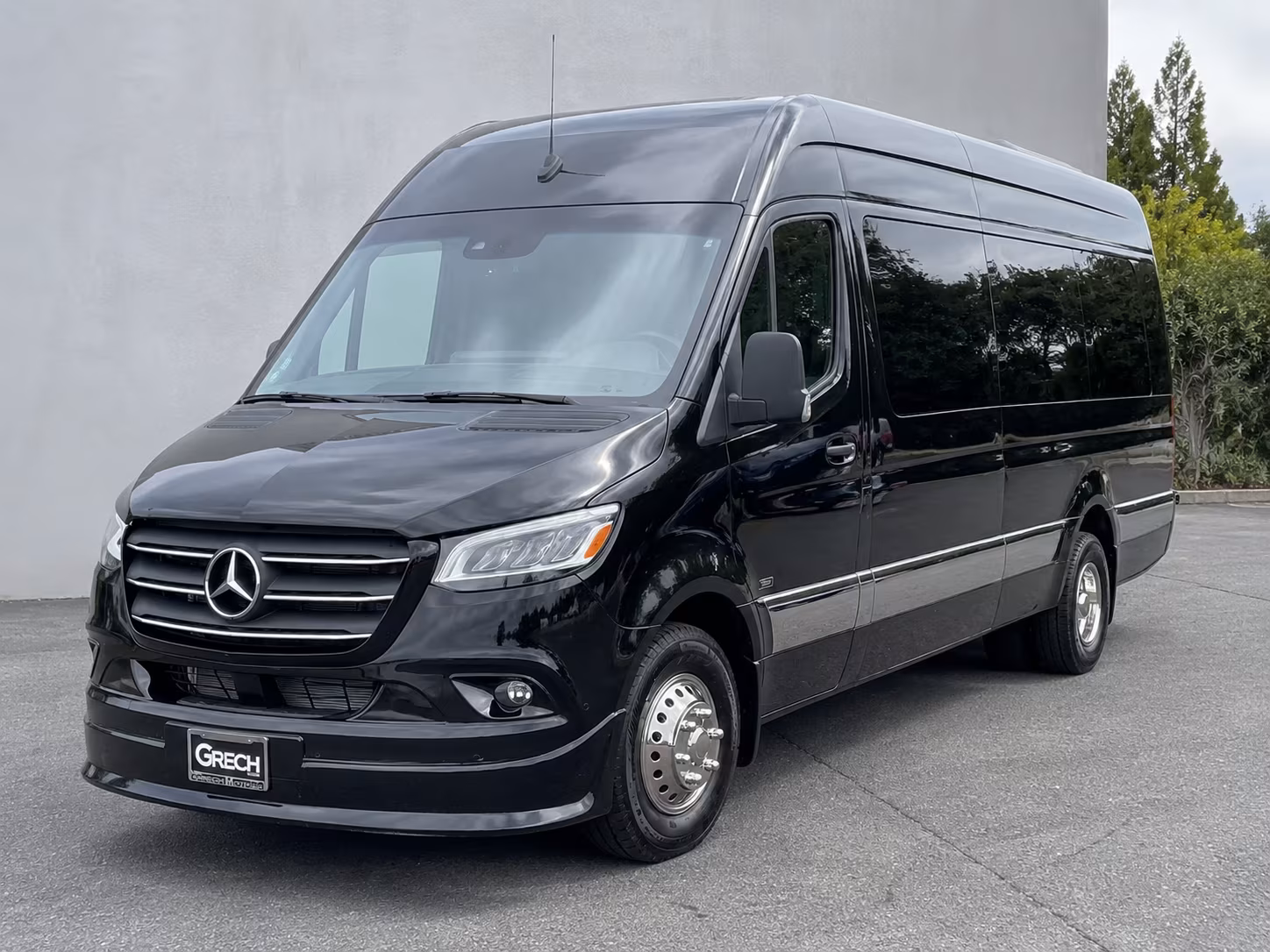 find the perfect transportation for your next sporting event 1